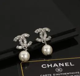 chanel boucles doreilles pour femme s_1252ba7